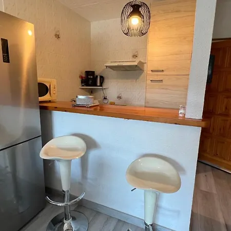Apartamento Con Vistas A דירה *