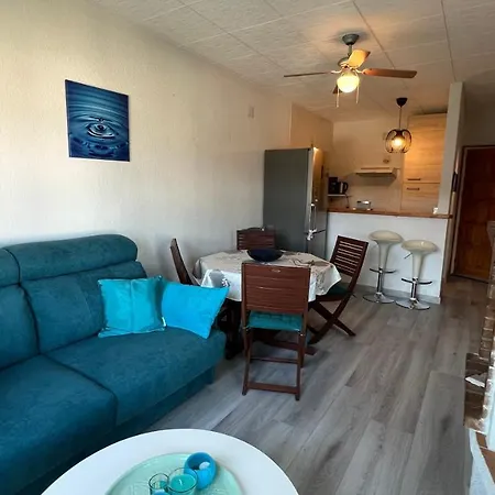 Apartamento Con Vistas A דירה *